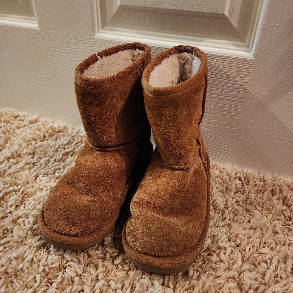 Koolaburra Tan Suede Boots